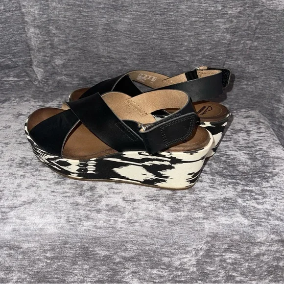 Clarks Collection Leather Heeled Wedge Sandal Valarie James SZ 6.5 Medium - Picture 5 of 8